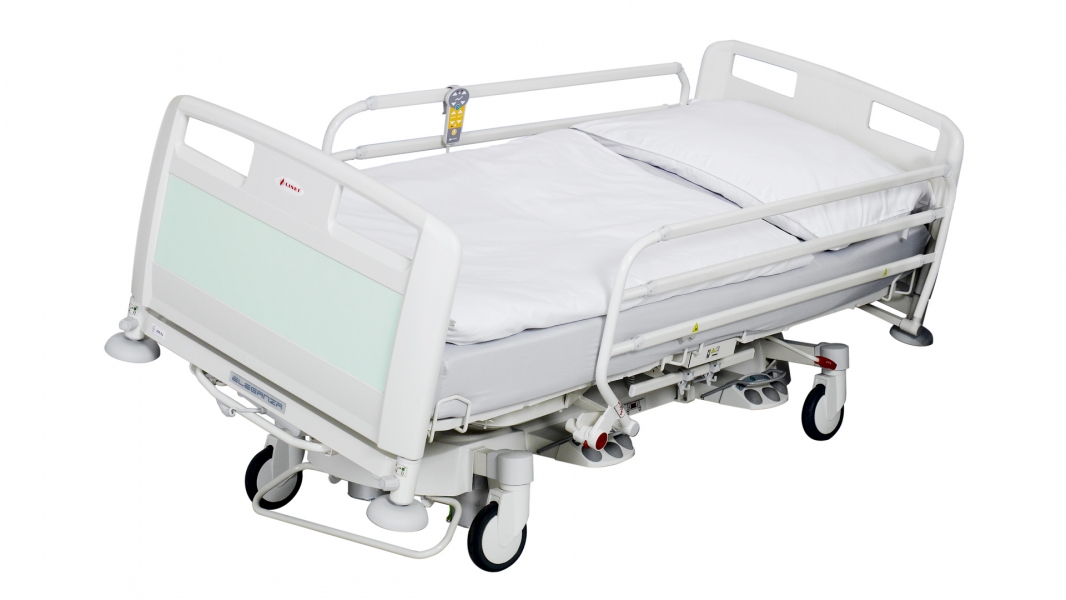 Кровать для ПИТ и реанимации электрическая Latera Acute